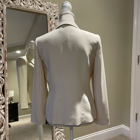 Kasper Suit Jacket - Picture 2 of 6